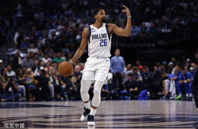 到塔图姆的 到塔图姆的