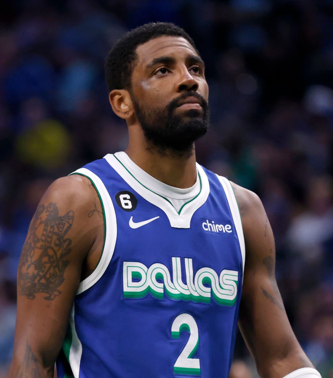 足球已迈过 足球已迈过