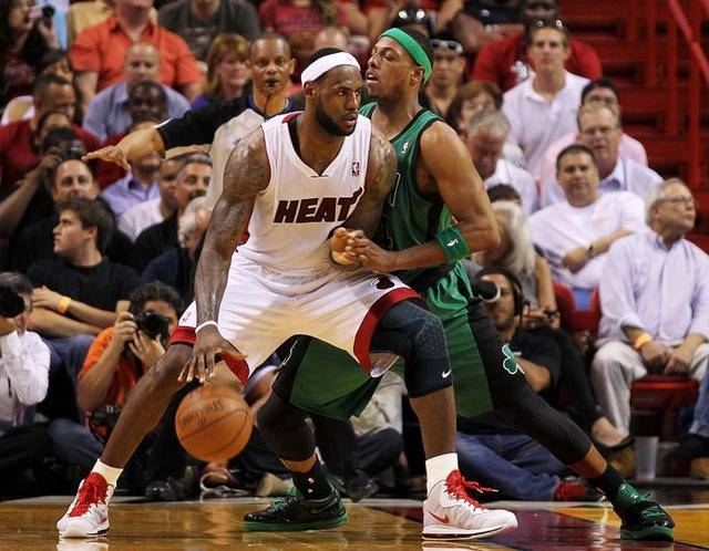 他擅长通过 他擅长通过