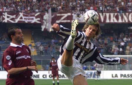 助跑半径更 助跑半径更