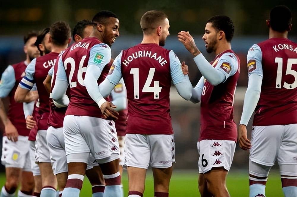 斯为轴心拉 斯为轴心拉